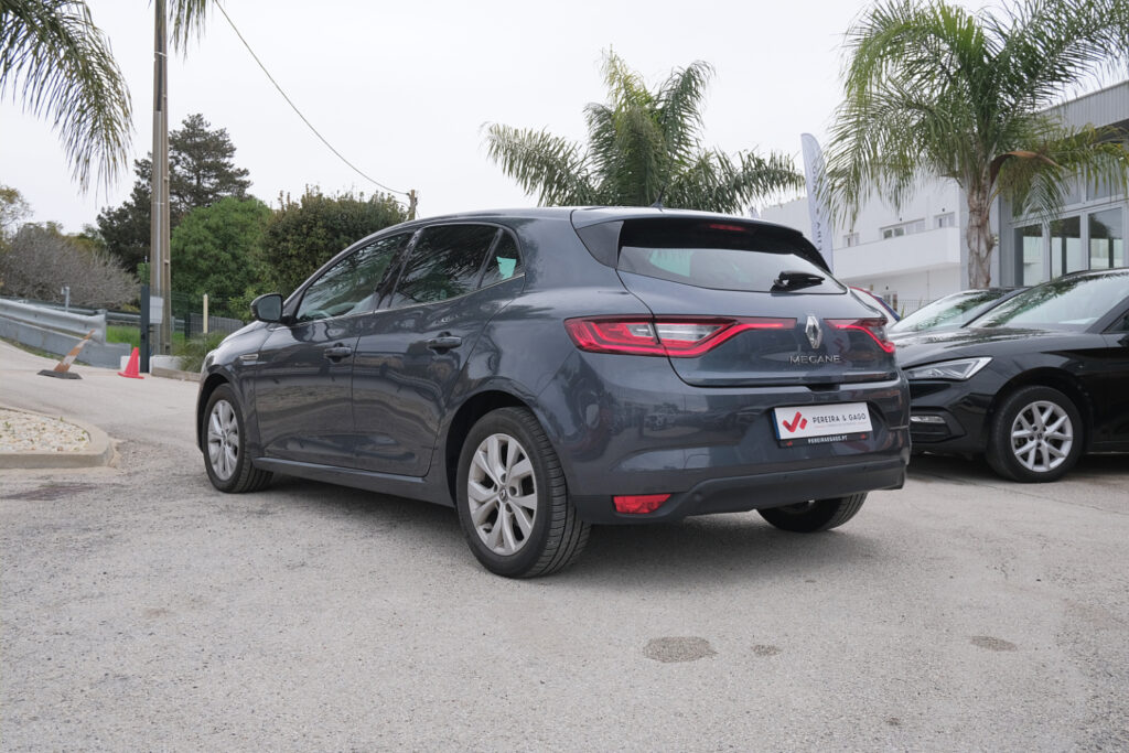 Renault Megane 1.5 Blue dCi Limited