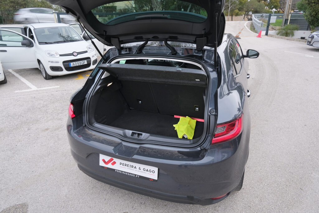 Renault Megane 1.5 Blue dCi Limited