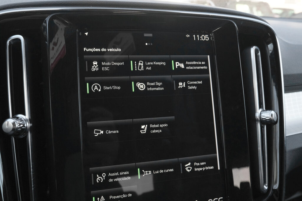 Volvo XC40 1.5 T2 Plus Dark Auto