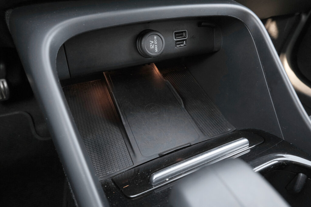 Volvo XC40 1.5 T2 Plus Dark Auto