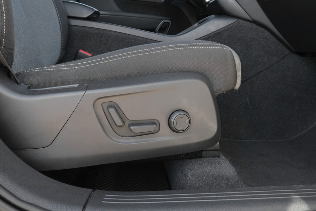 Volvo XC40 1.5 T2 Plus Dark Auto