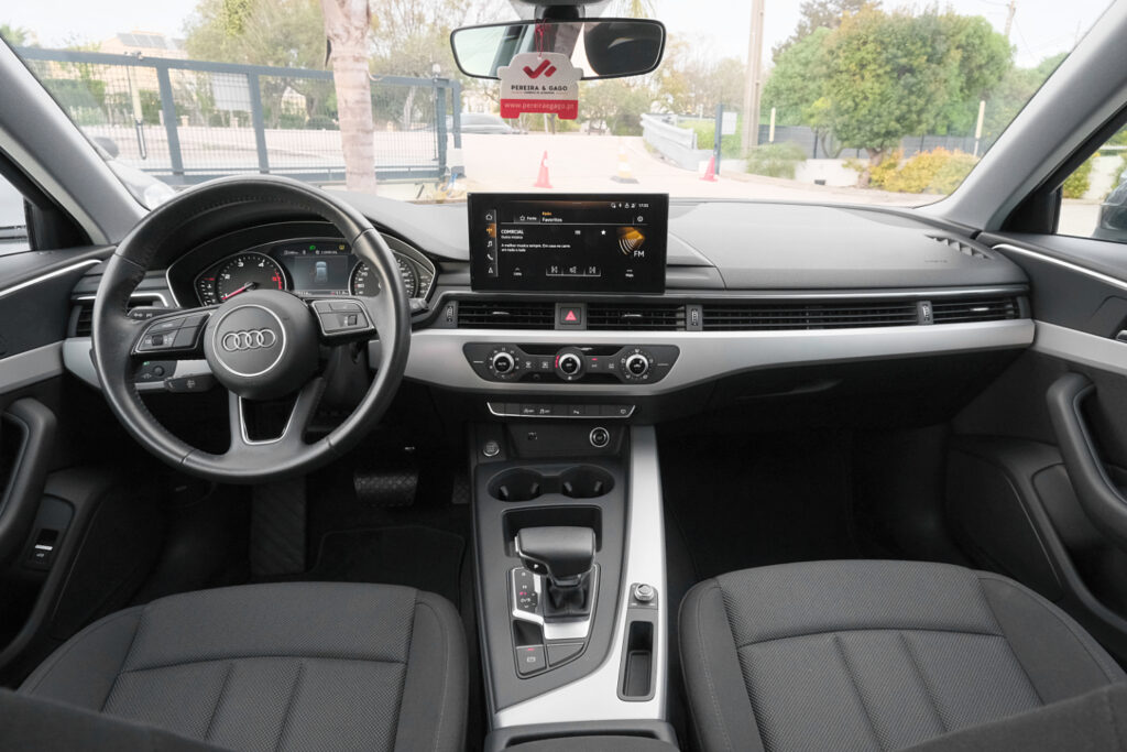 Audi A4 Avant 2.0 TDi S-Tronic