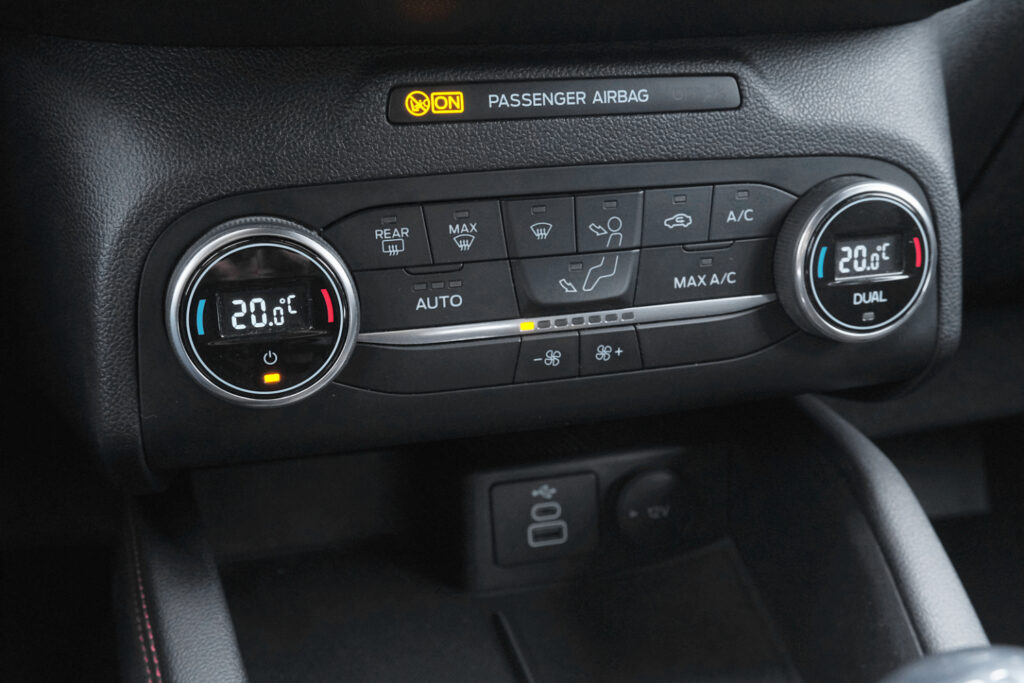 Ford Kuga 1.5 Ecoboost ST Line