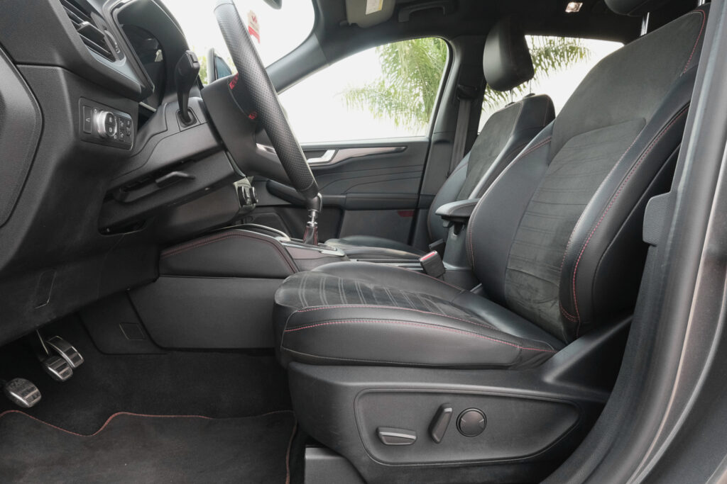 Ford Kuga 1.5 Ecoboost ST Line X