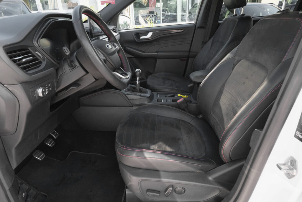 Ford Kuga 1.5 Ecoboost ST Line