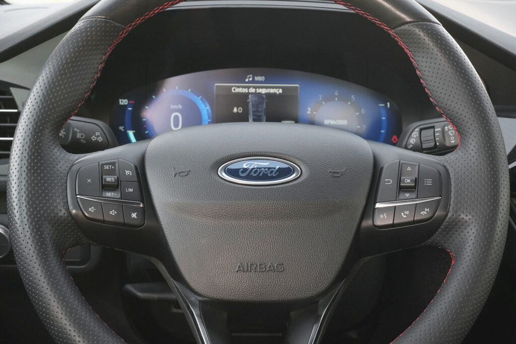 Ford Kuga 1.5 Ecoboost ST Line