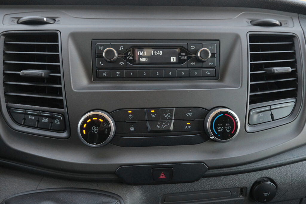 Ford Transit 2.0 TDCi H1 - Tecto Baixo Trend