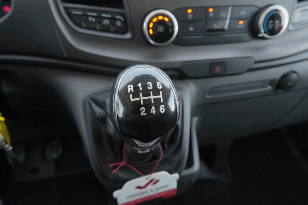 Ford Transit 2.0 TDCi H1 - Tecto Baixo Trend