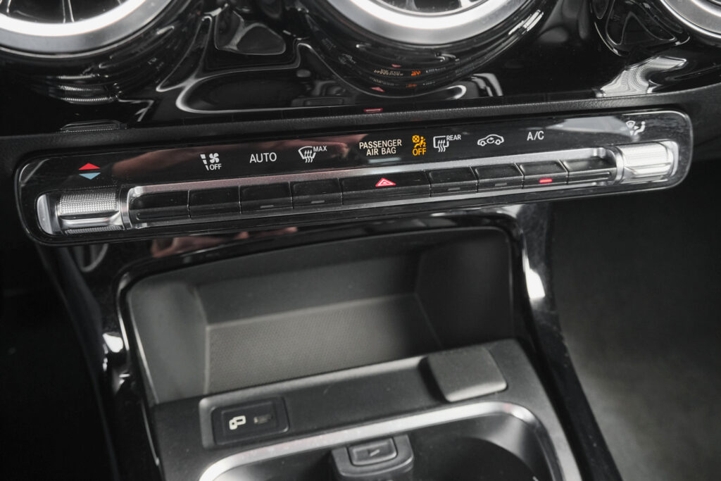 Mercedes-Benz A180d 2.0D Style