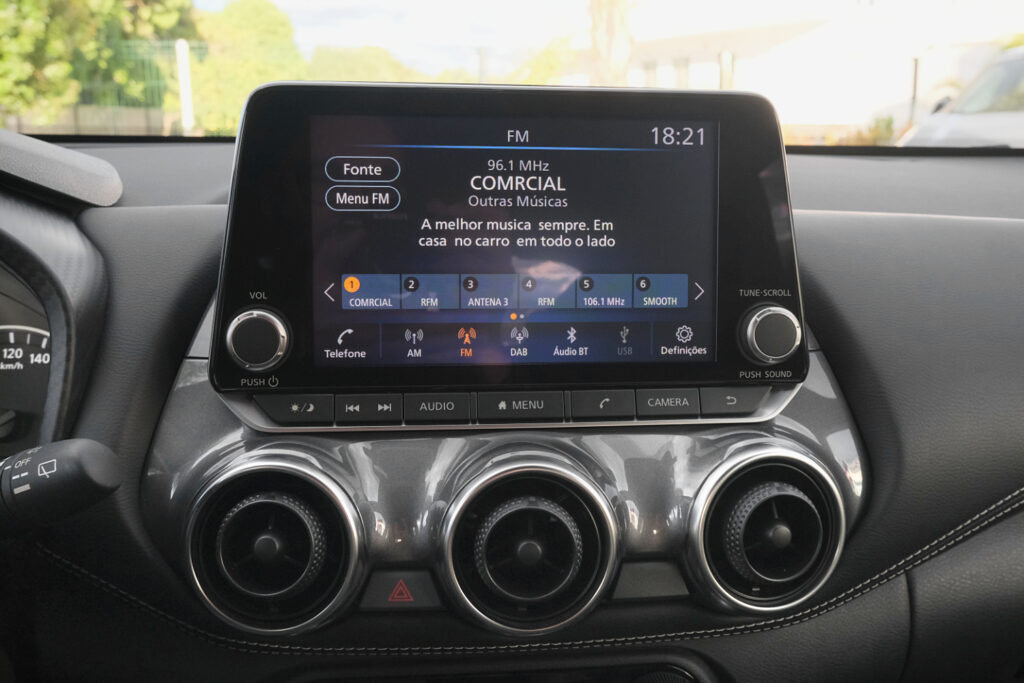 Nissan Juke 1.0 DIG-T N-Connecta