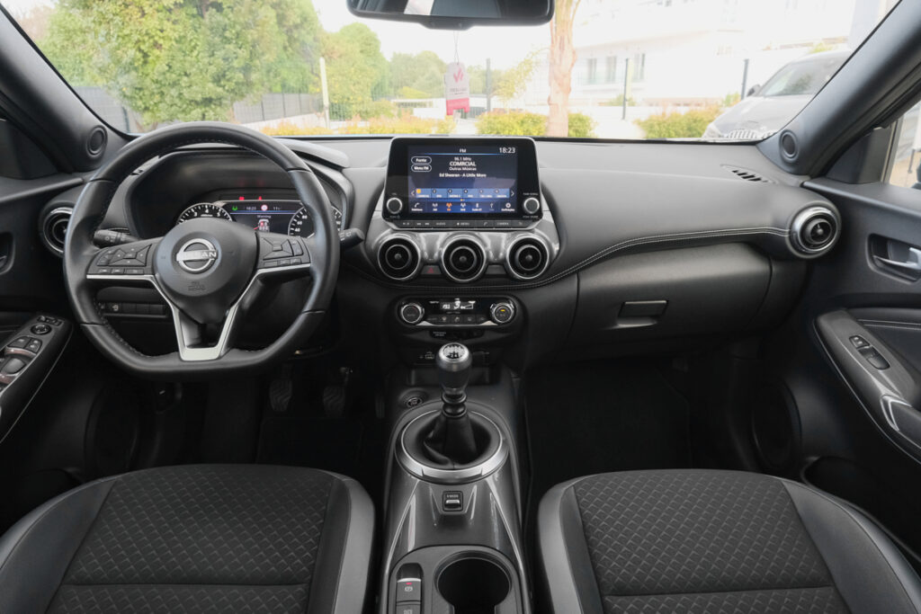 Nissan Juke 1.0 DIG-T N-Connecta