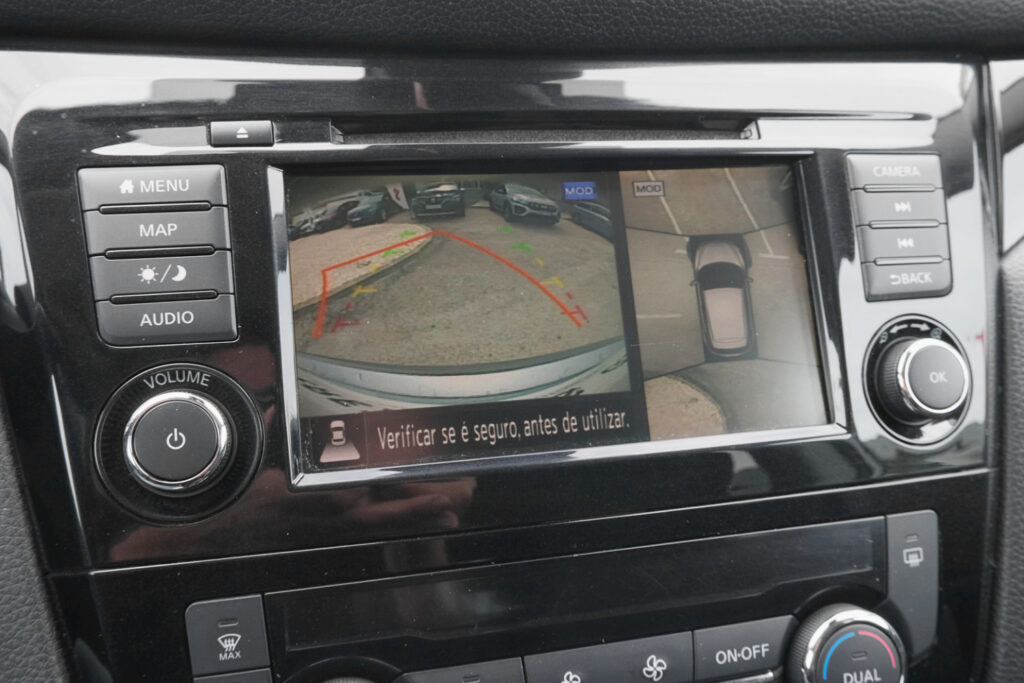 Nissan Qashqai 1.5 dCi N-Connecta