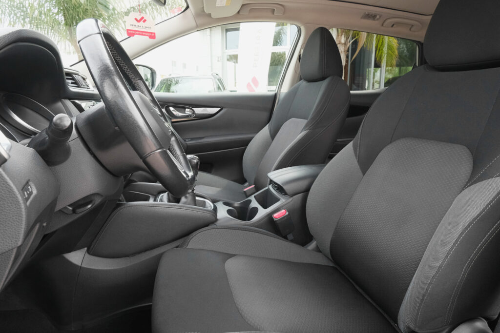 Nissan Qashqai 1.5 dCi N-Connecta