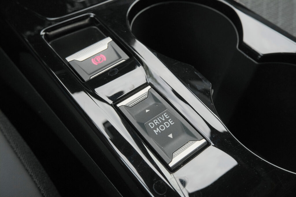 Peugeot 2008 1.2 PureTech Allure Automático