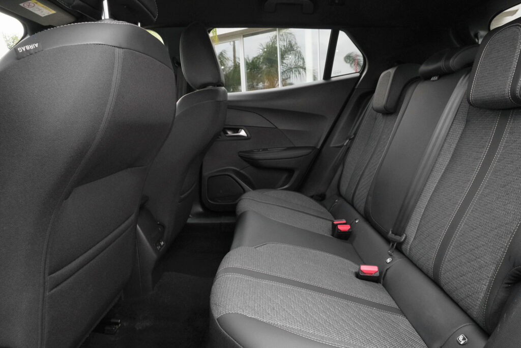 Peugeot 2008 1.2 PureTech Allure Automático