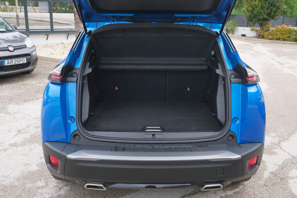 Peugeot 2008 1.2 PureTech Allure Automático