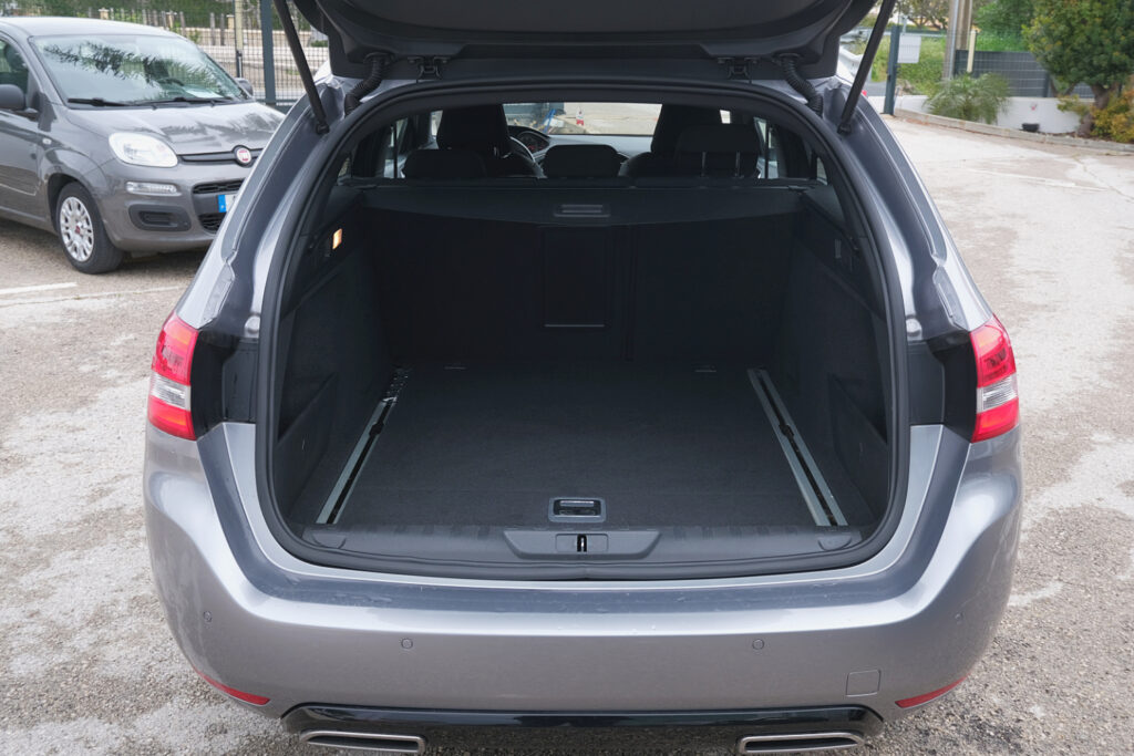 Peugeot 308 SW 1.5 Blue HDi GT Line EAT8