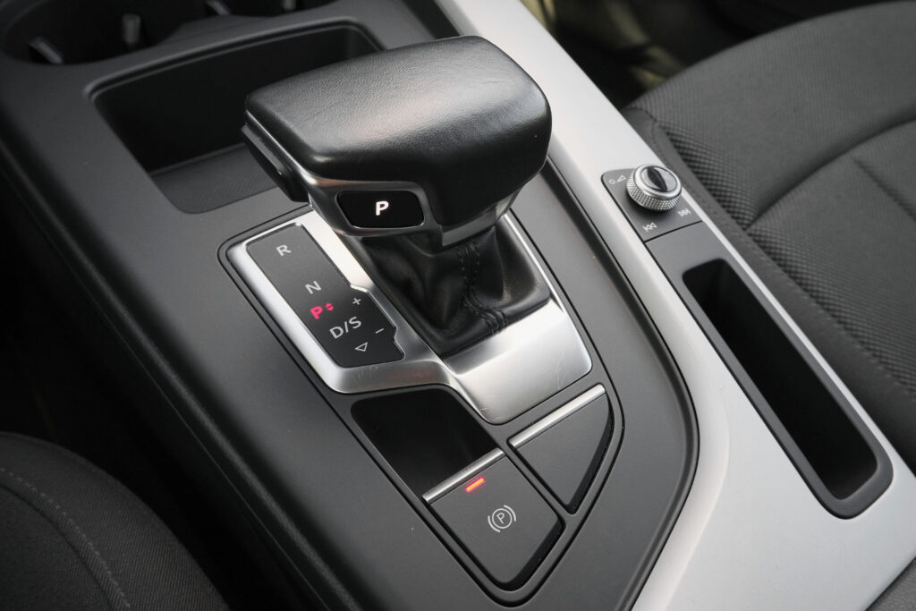 Audi A4 Avant 2.0 TDi 35 Caixa Automática