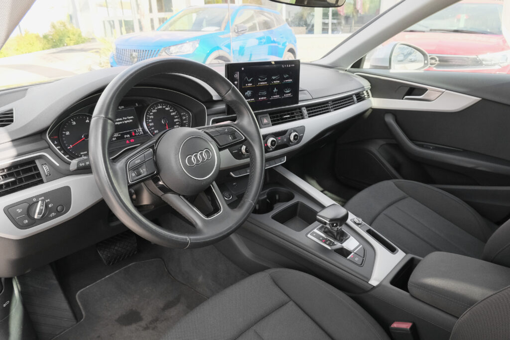 Audi A4 Avant 2.0 TDi 35 Caixa Automática