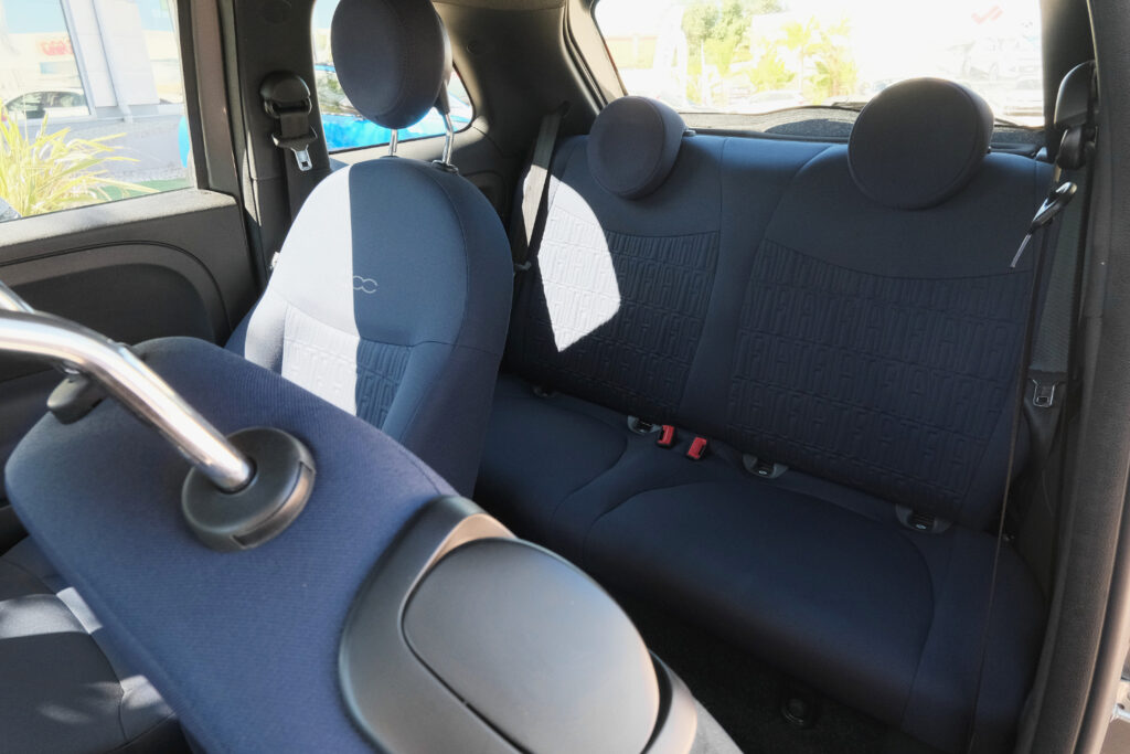 Fiat 500 1.0 Hybrid Club MHEV