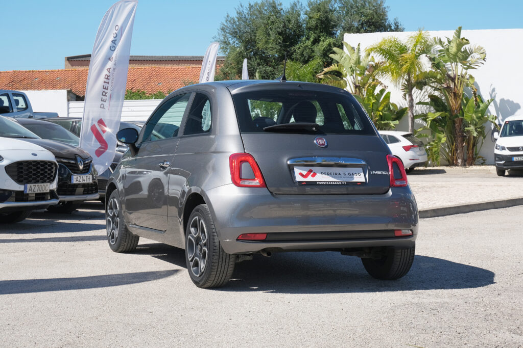 Fiat 500 1.0 Hybrid Club MHEV