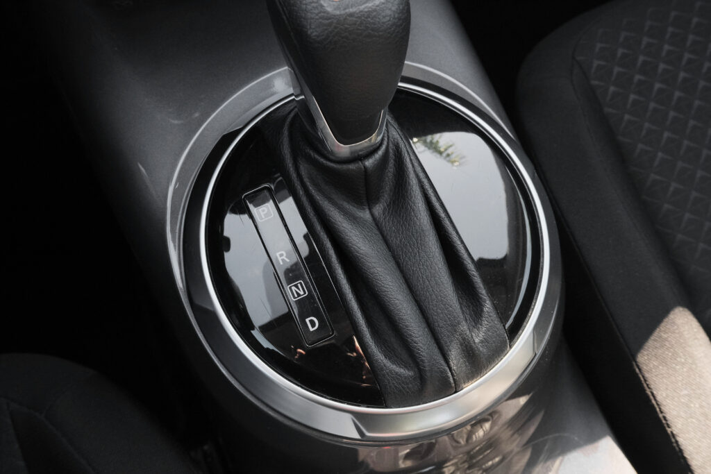 Nissan Juke 1.0 DIG-T Caixa Automática