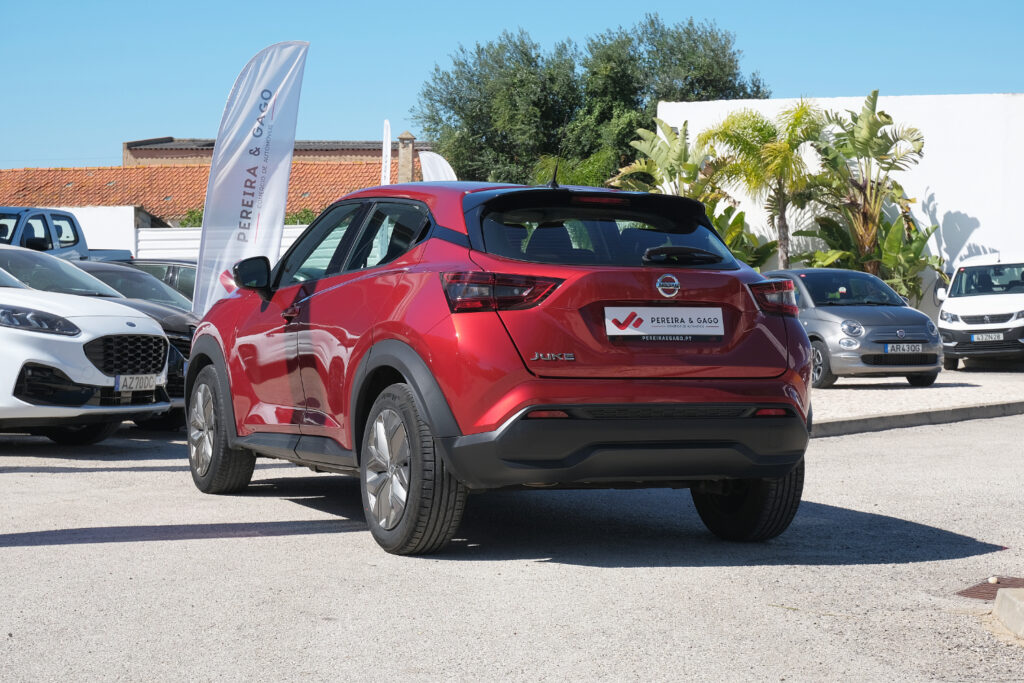 Nissan Juke 1.0 DIG-T Caixa Automática