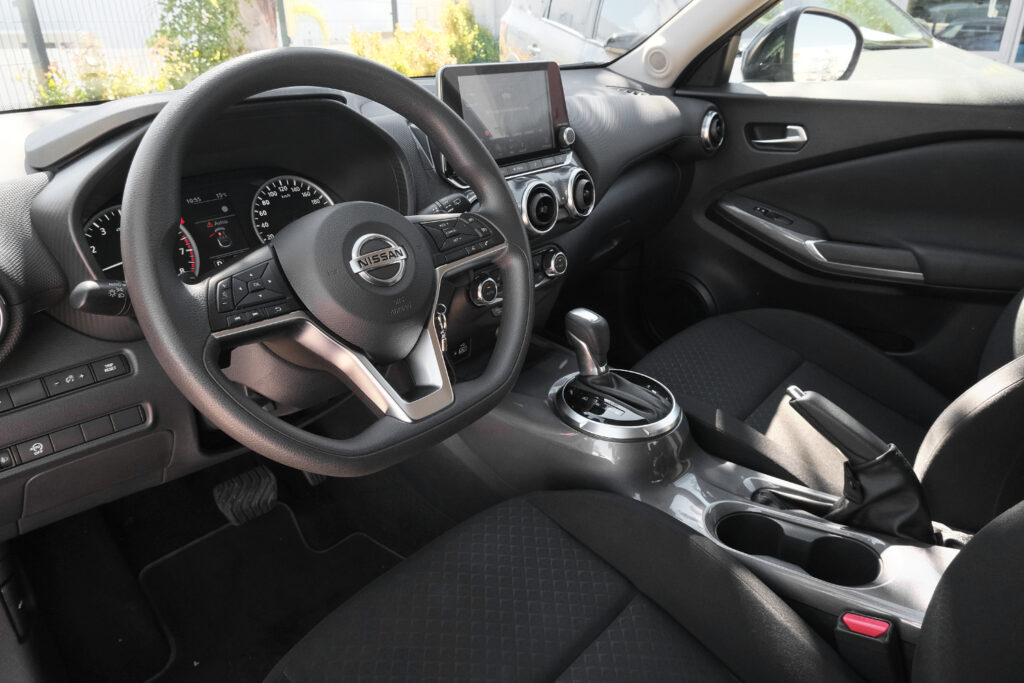 Nissan Juke 1.0 DIG-T Caixa Automática