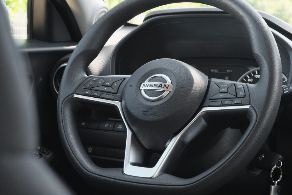 Nissan Juke 1.0 DIG-T Caixa Automática