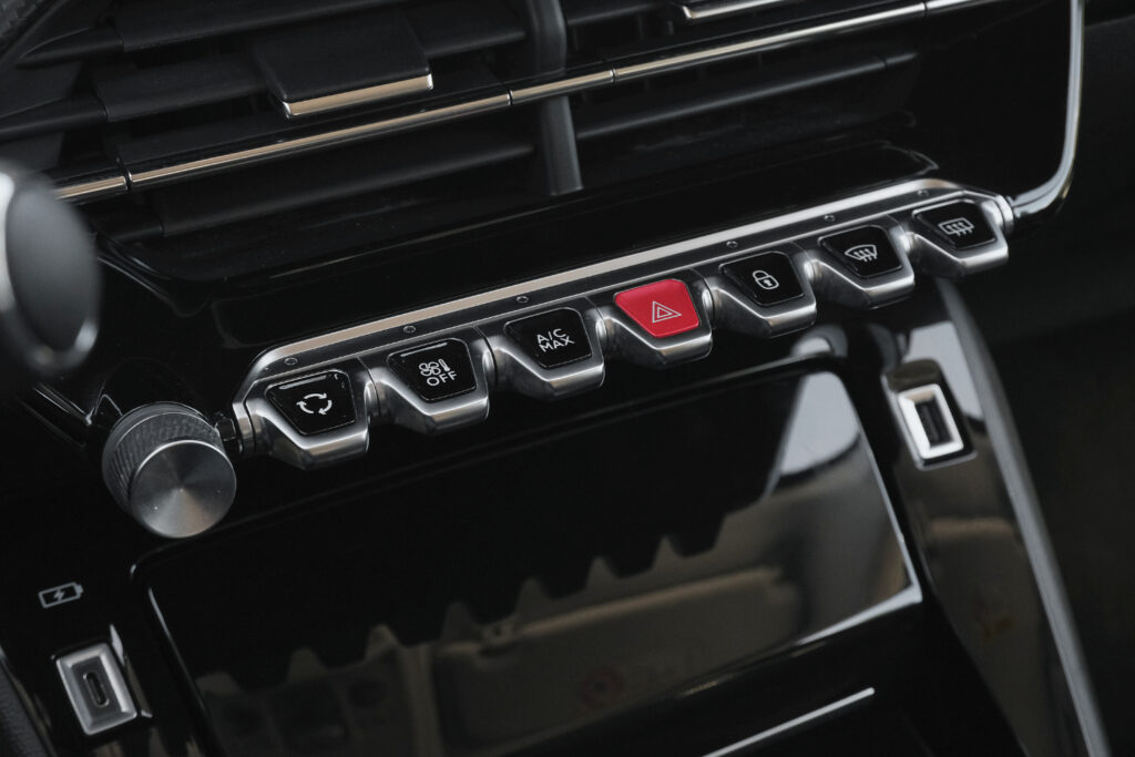 Peugeot 208 1.2 PureTech Allure Automático