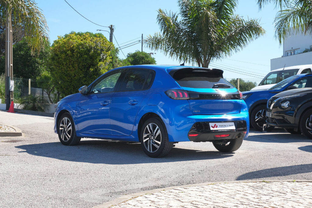 Peugeot 208 1.2 PureTech Allure Automático