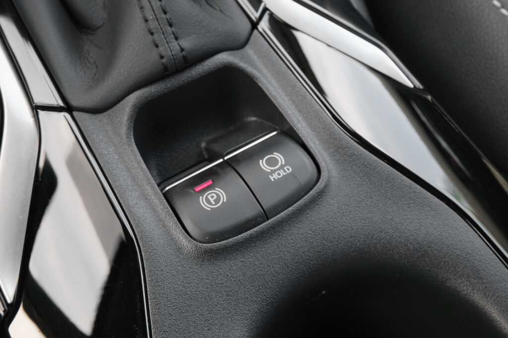 Toyota Corolla Touring Sports 1.8 Hibrid Comfort + P.Sport