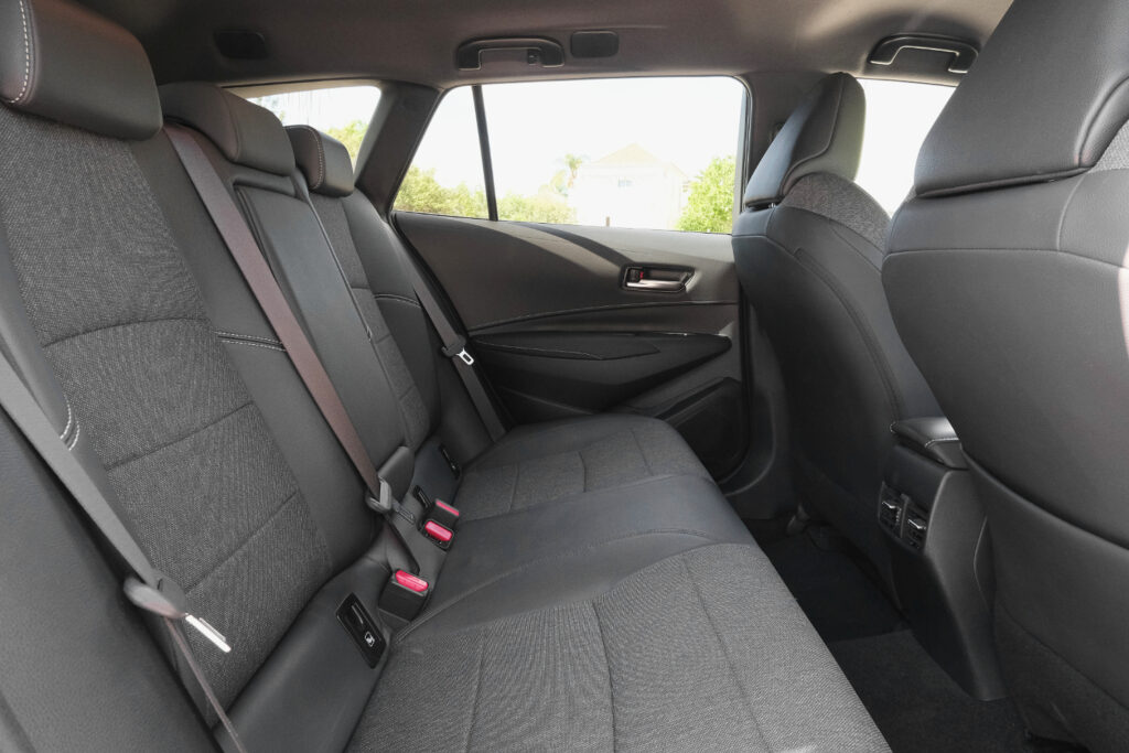 Toyota Corolla Touring Sports 1.8 Hibrid Comfort + P.Sport