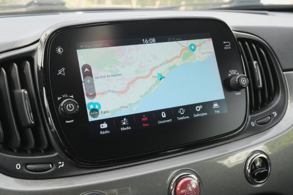 Fiat 500 1.0 Hybrid Club MHEV