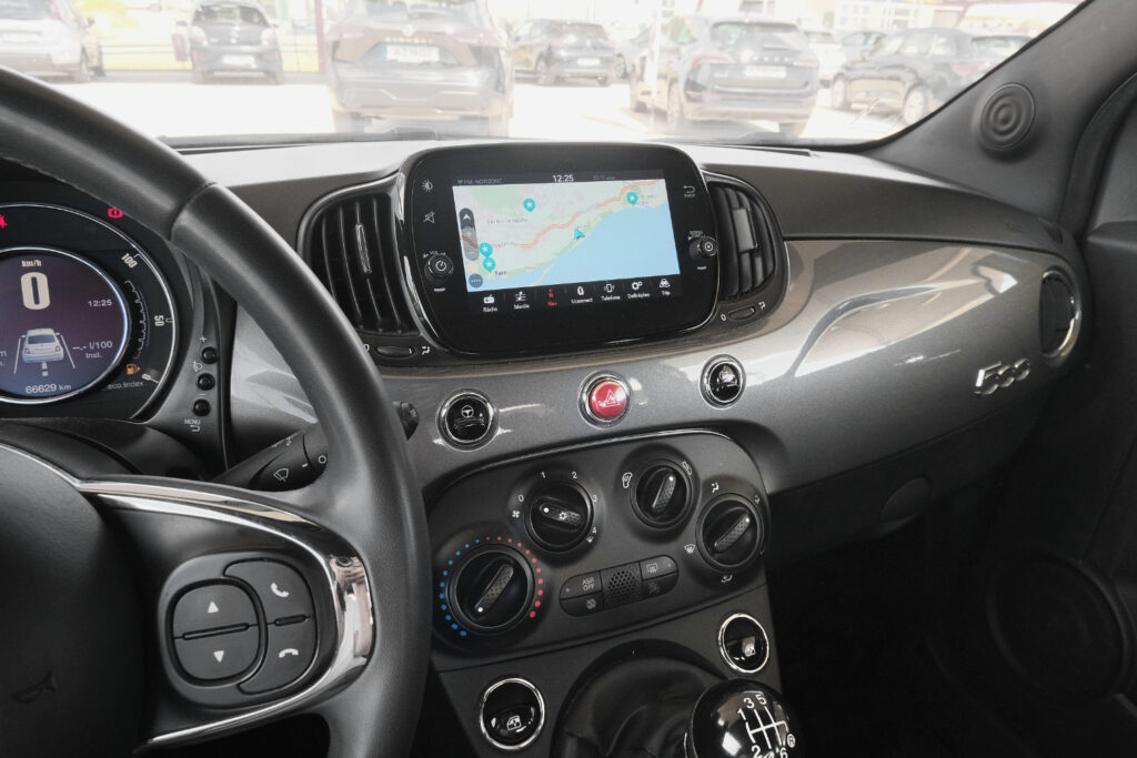 Fiat 500 1.0 Hybrid Club MHEV