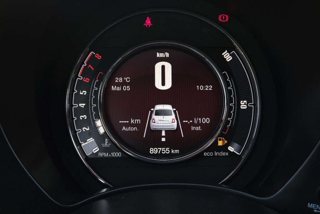 Fiat 500 1.0 Hybrid Club MHEV