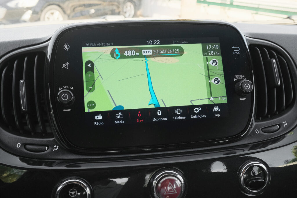 Fiat 500 1.0 Hybrid Club MHEV