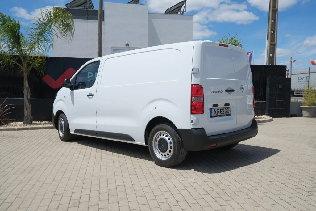 Opel Vivaro 1.5 dCi L1H1 3 Lugares