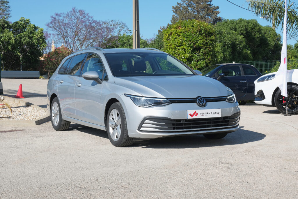 Volkswagen Golf Variant 1.0 Tsi Life