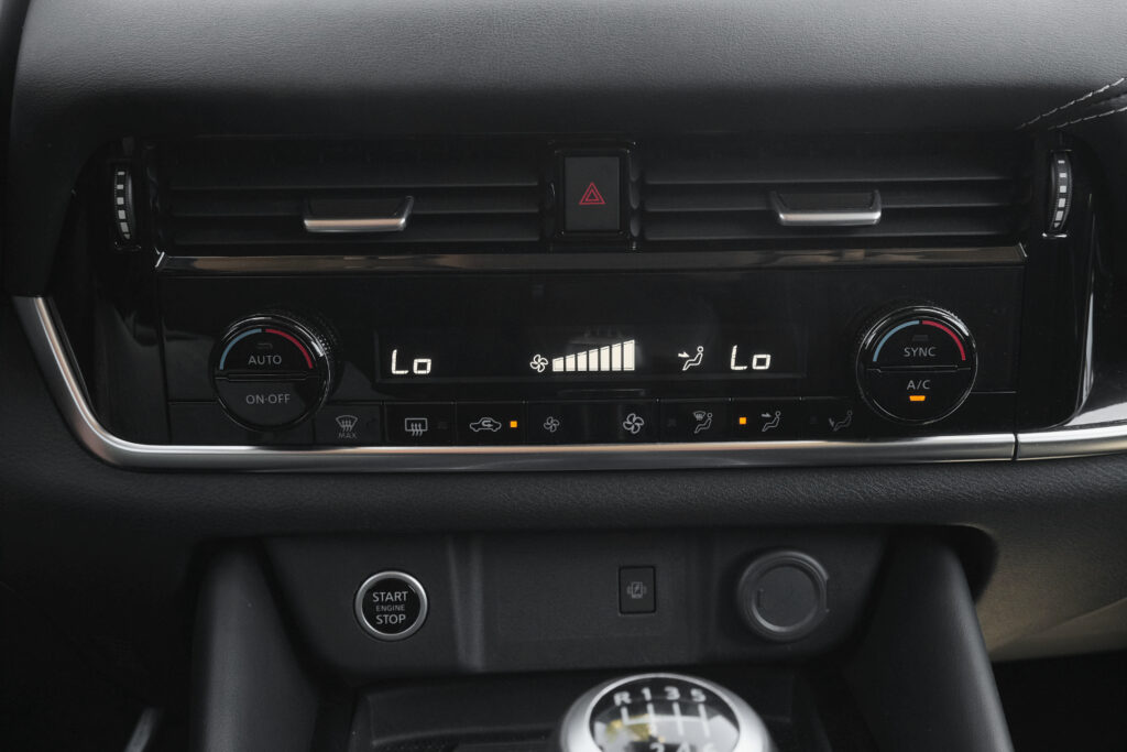Nissan Qashqai 1.3 DIG-T N-Connecta