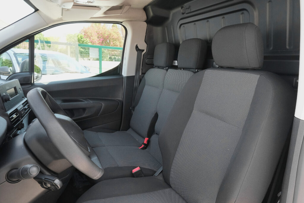 Peugeot Partner 1.5 Blue Hdi Premium Standard 3 Lugares