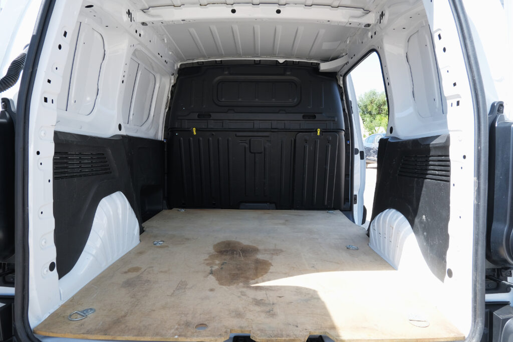 Peugeot Partner 1.5 Blue Hdi Premium Standard 3 Lugares