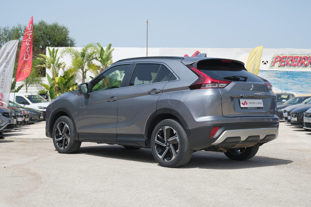 Mitsubishi Eclipse Cross 2.4