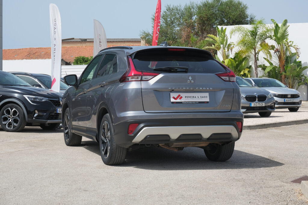 Mitsubishi Eclipse Cross 2.4