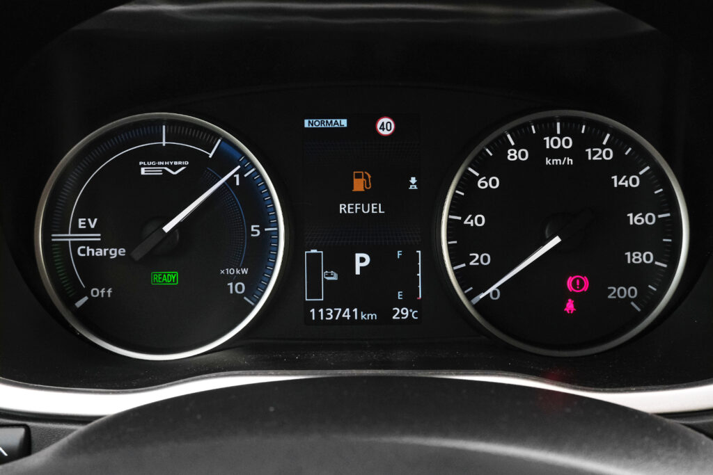Mitsubishi Eclipse Cross 2.4
