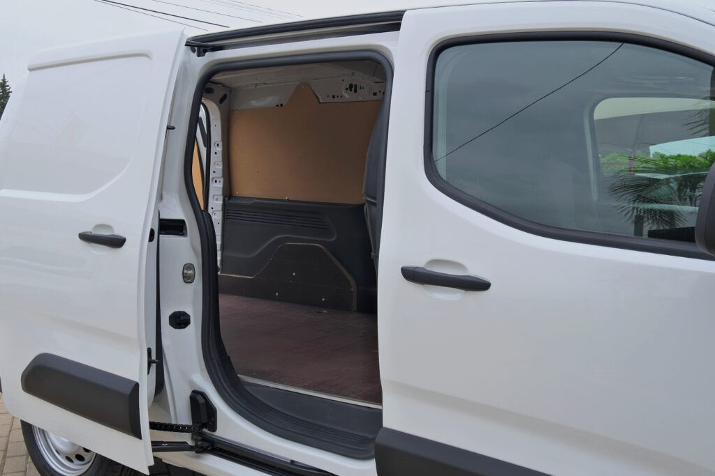 Peugeot Partner 1.5 Blue HDi L2 3 Lugares
