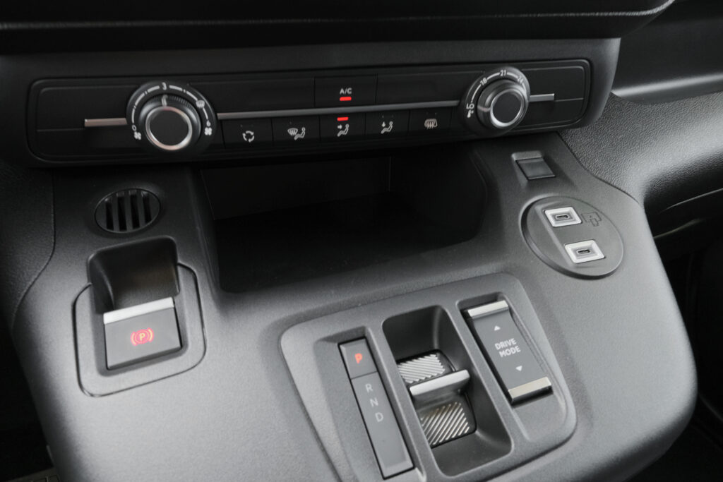 Peugeot e-Partner XL 50 kWh