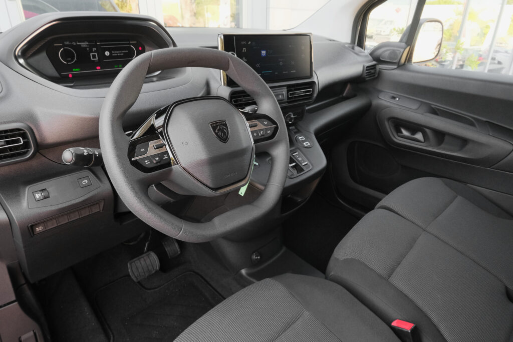 Peugeot e-Partner XL 50 kWh