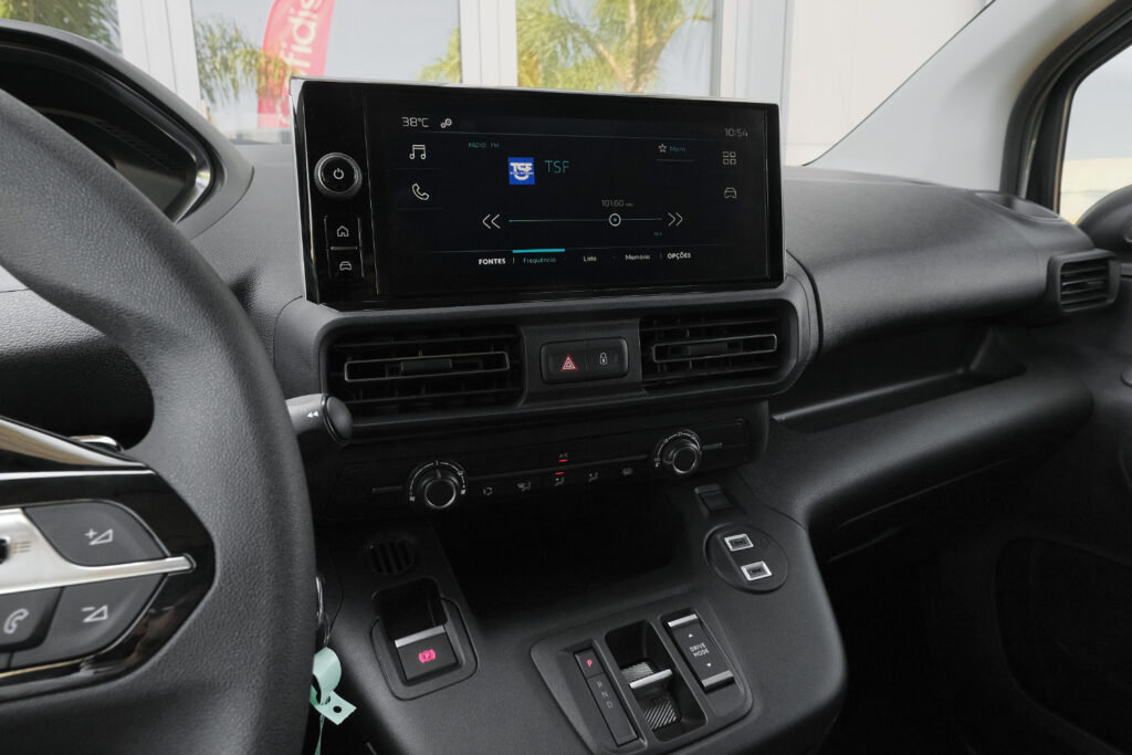 Peugeot e-Partner XL 50 kWh