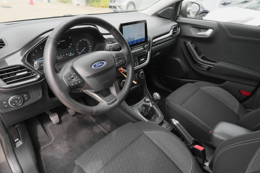 Ford Puma 1.0 Ecoboost MHEV Titanium